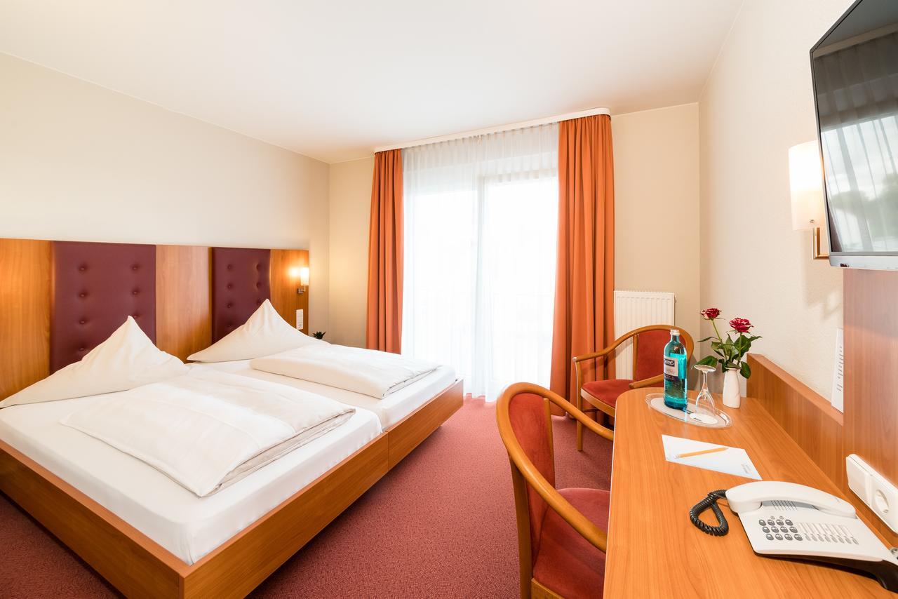 Hotel Restaurant Vater Rhein Woerth am Rhein Eksteriør bilde